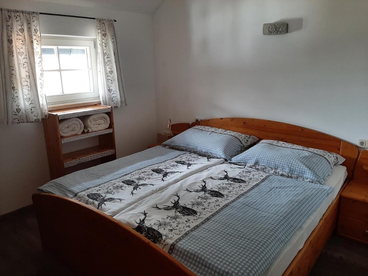 Ferienwohnung Holzer Top 2 Payerbach Exterior foto