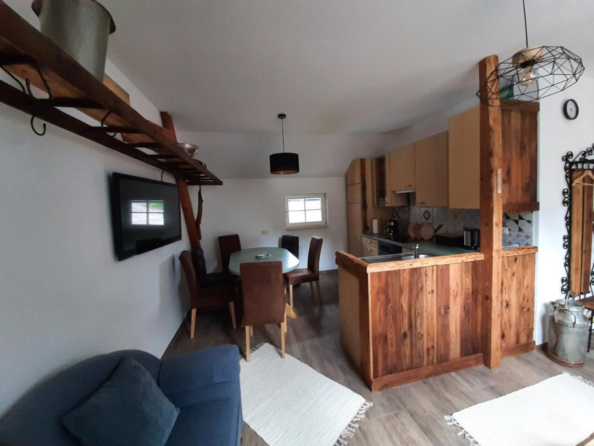 Ferienwohnung Holzer Top 2 Payerbach Exterior foto
